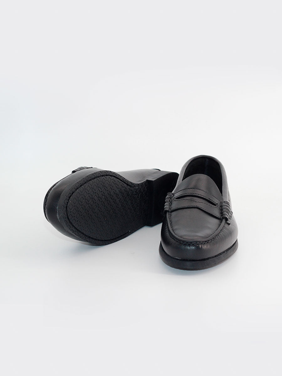 Mocasines con antifaz de piel color negro