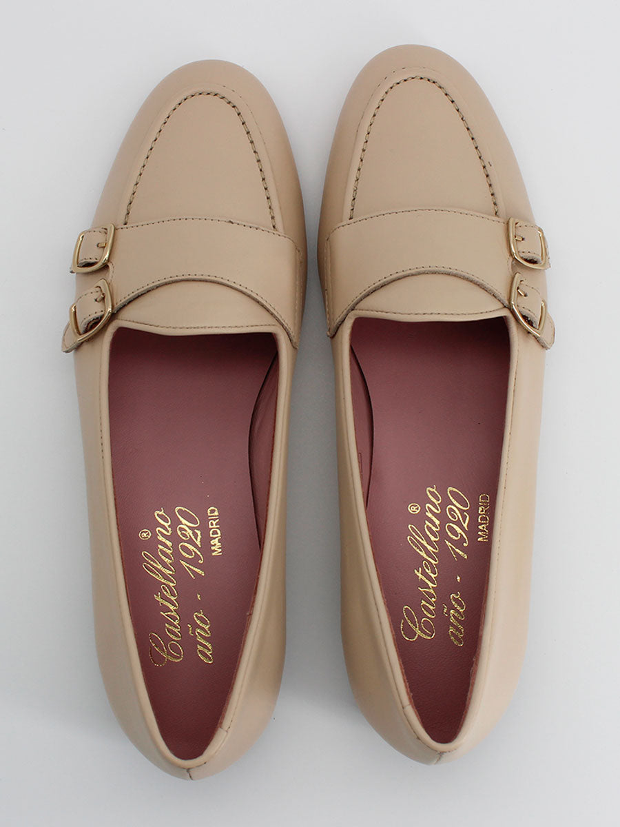 Mocasines de mujer Gala dos hebillas color nata