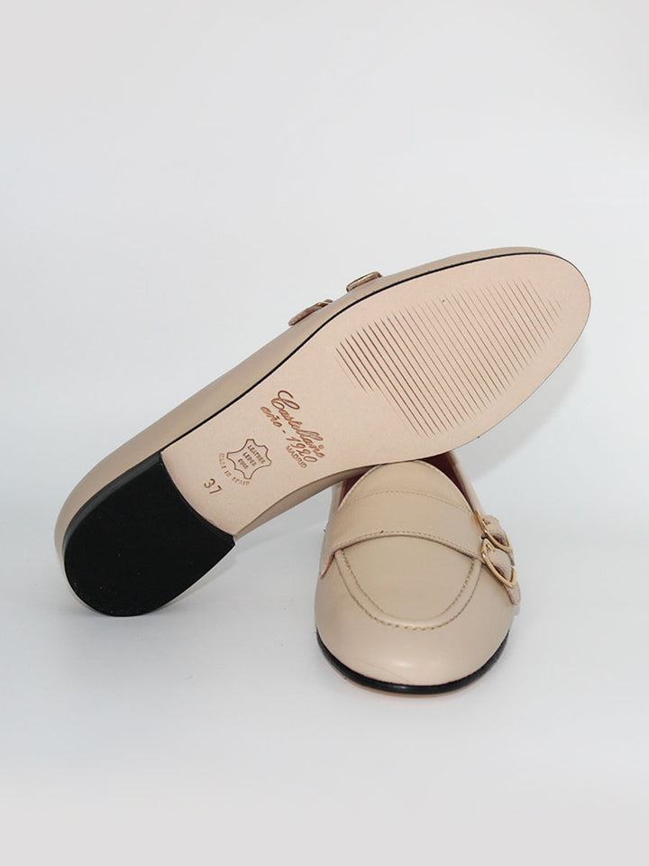 Mocasines de mujer Gala dos hebillas color nata