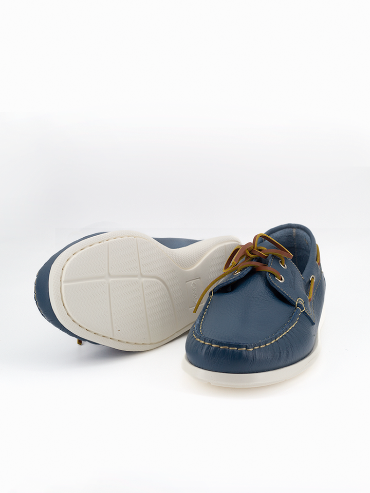 Náuticos Nirvana piel color azul