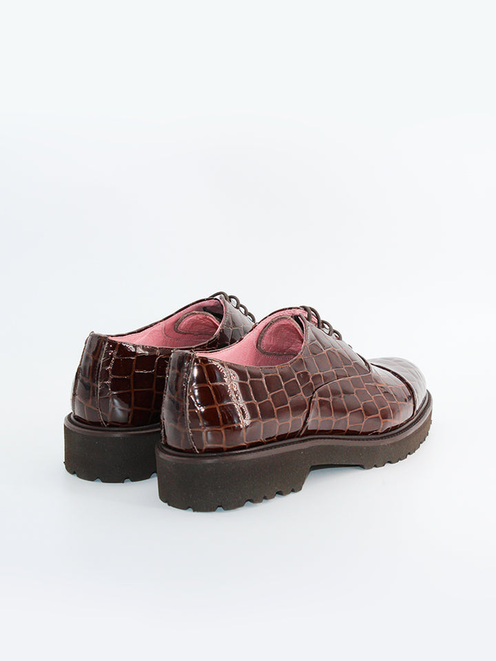 Zapatos de cordones mujer Paloma charol marrón