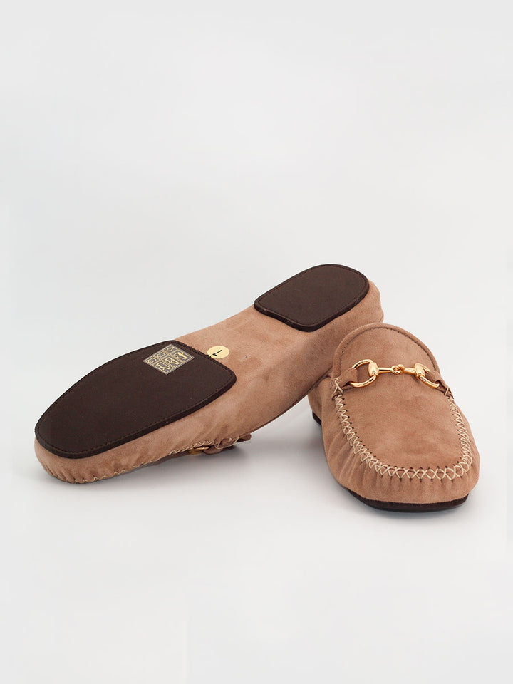 Zapatillas de casa Sophie ante color beis