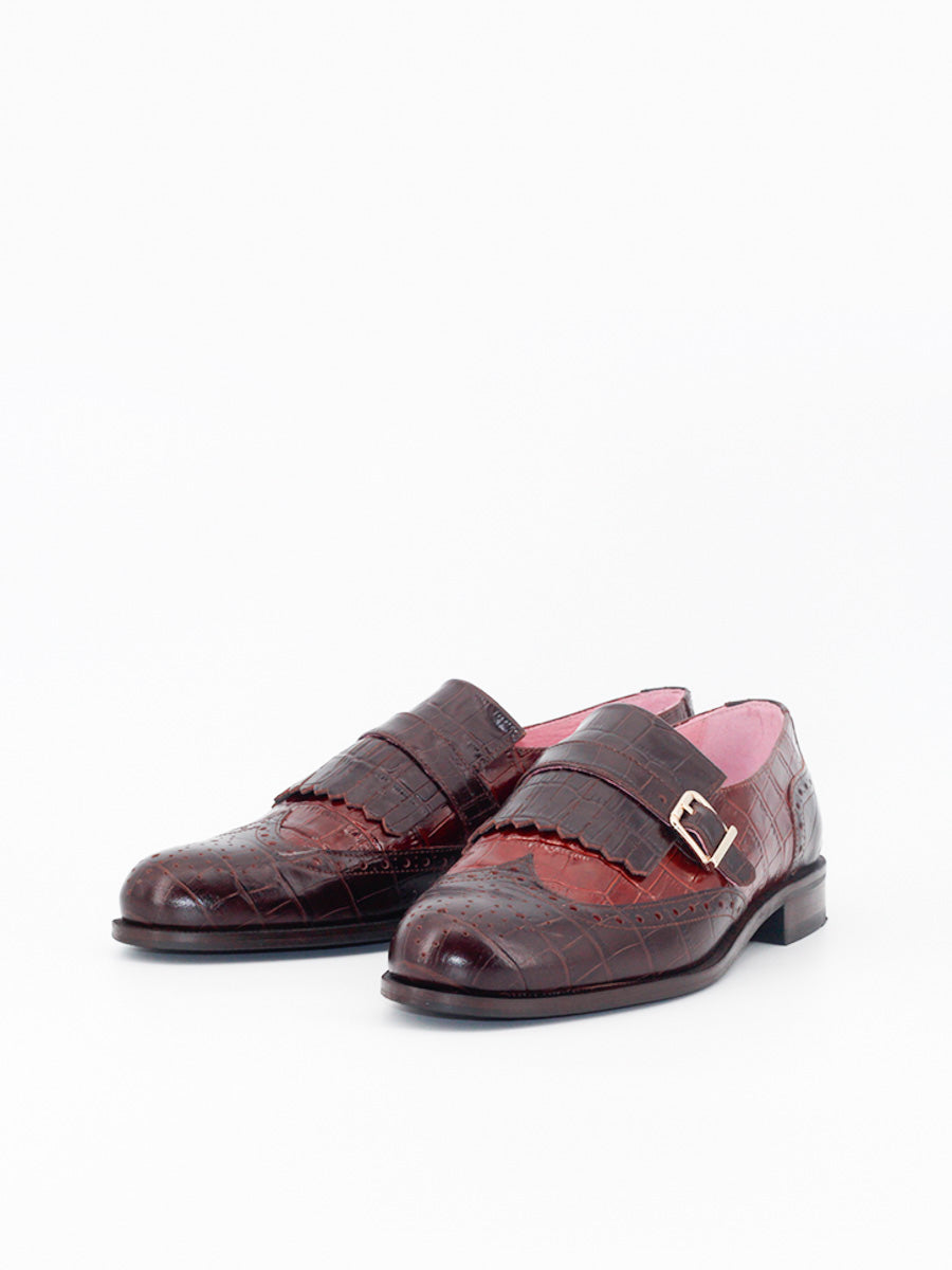 Zapatos Castellano de mujer Bianca  con flecos y hebilla