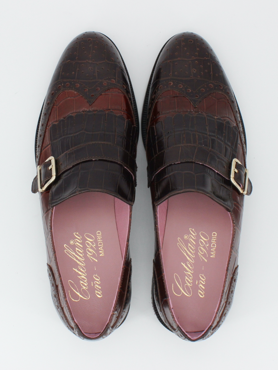 Zapatos Castellano de mujer Bianca  con flecos y hebilla