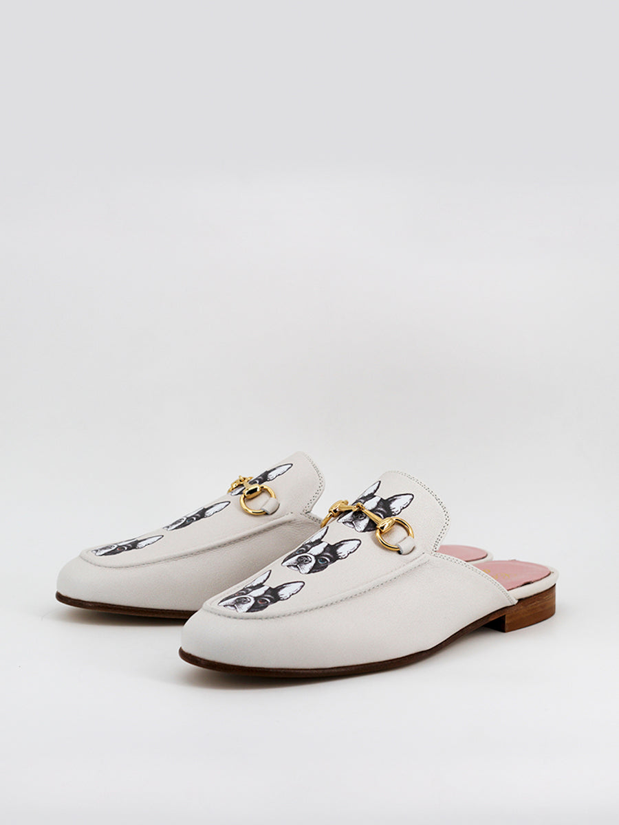Venecia Bulldog cream leather mules