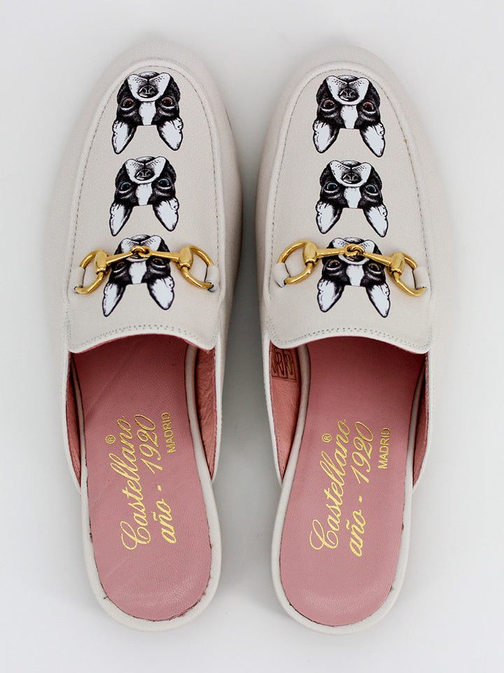 Venecia Bulldog cream leather mules