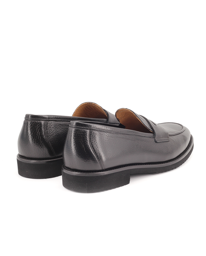 Mocasines Castellano® de piel de ciervo para hombre – Modelo Ariete color negro