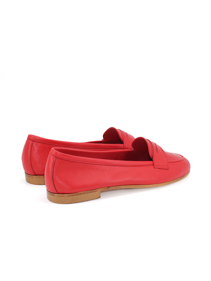 Mocasín Asunción mujer en piel color rojo – Hecho en España | Castellano® 1920 Madrid