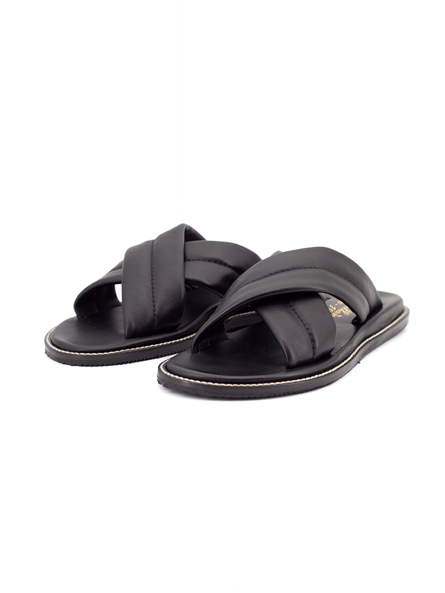 Sandalia Castellano modelo Dione en piel negra