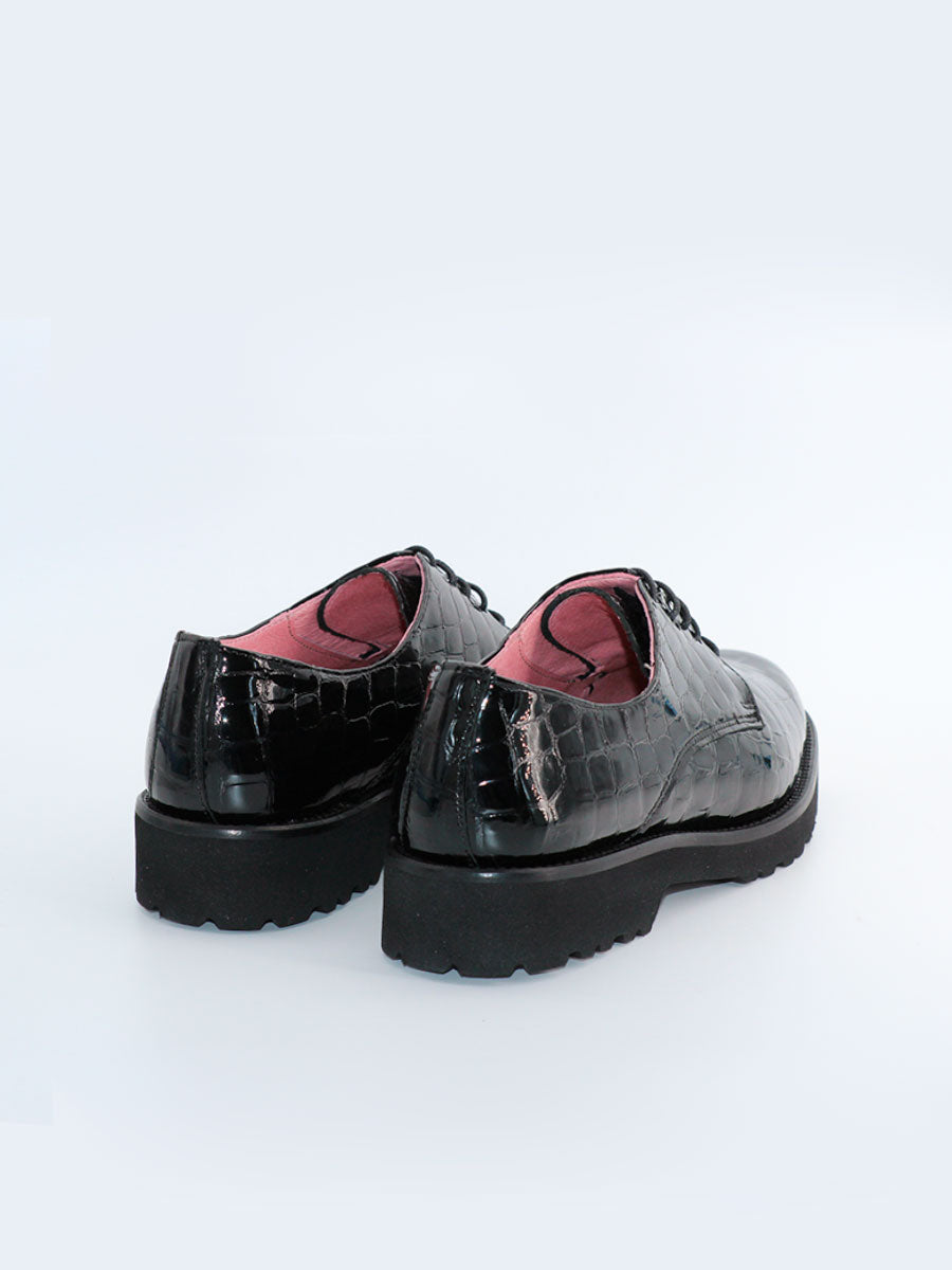 Zapatos de cordones de mujer modelo Estela piel efecto coco color negro