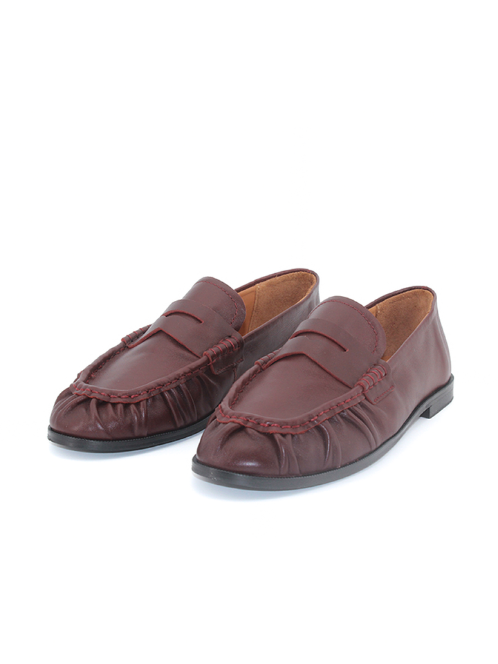 Mocasín Hana mujer en piel color burdeos – Hecho en España | Castellano® 1920 Madrid