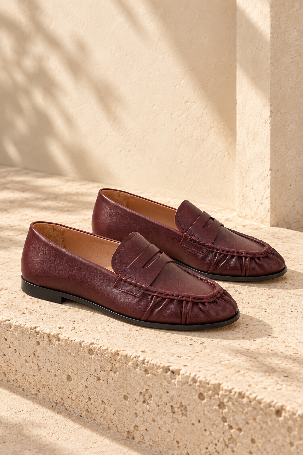Mocasín Hana mujer en piel color burdeos