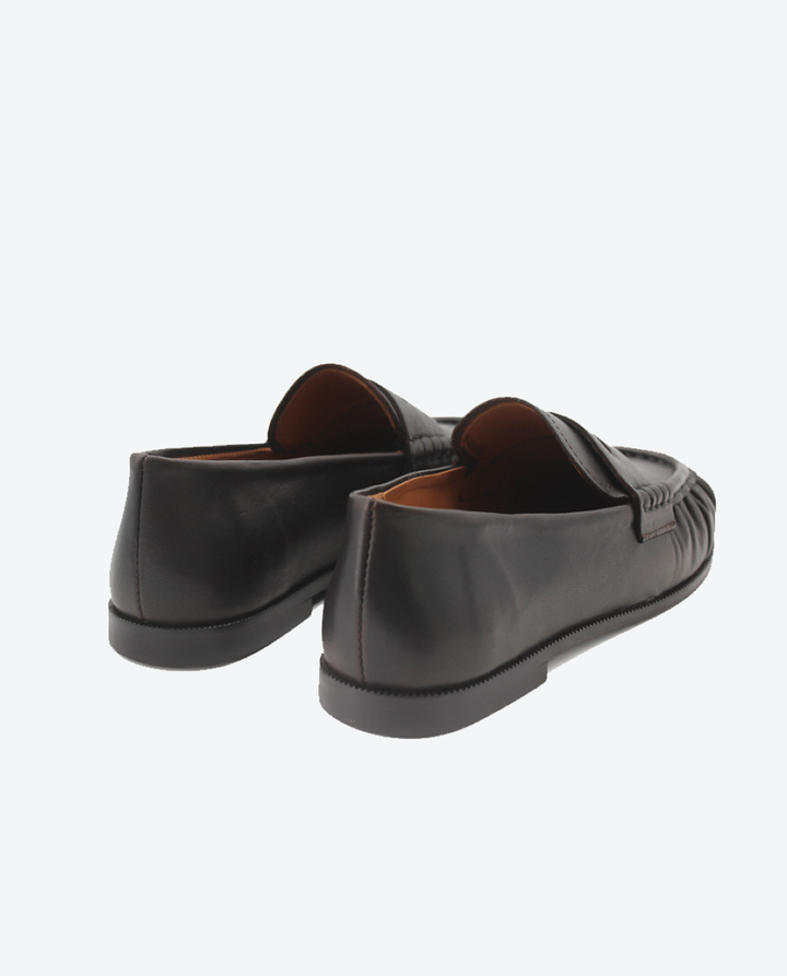 Mocasín Hana mujer en piel color marrón