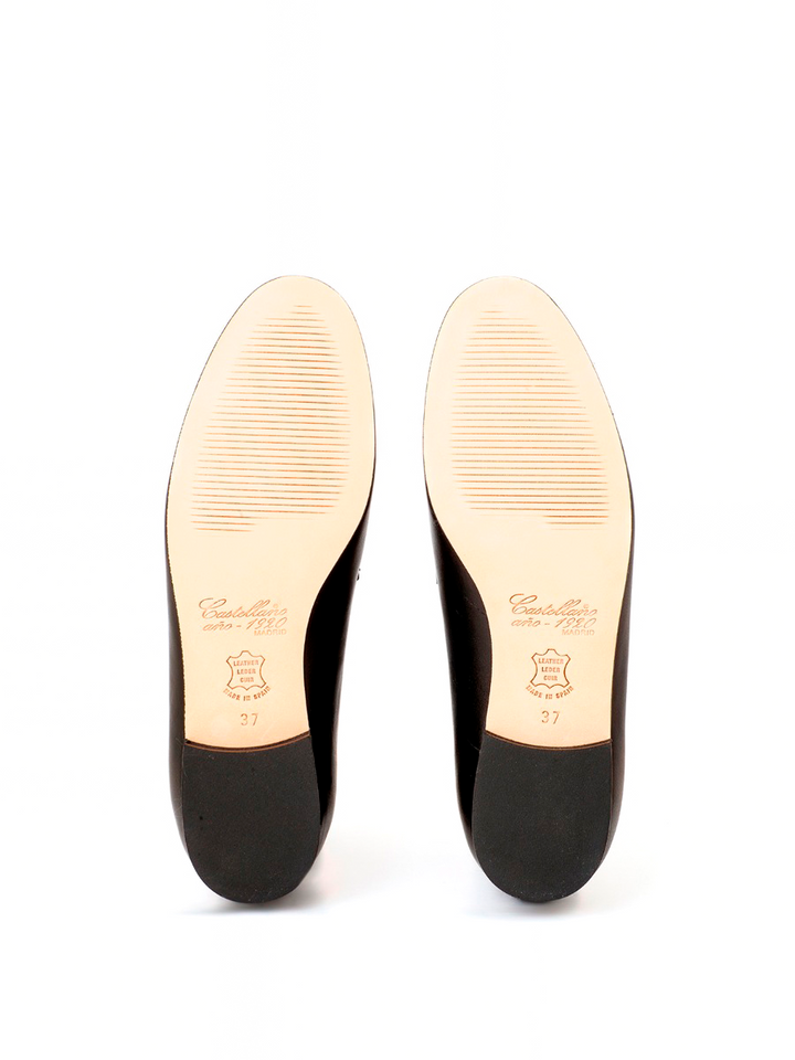 Genoa loafers in black coy leather