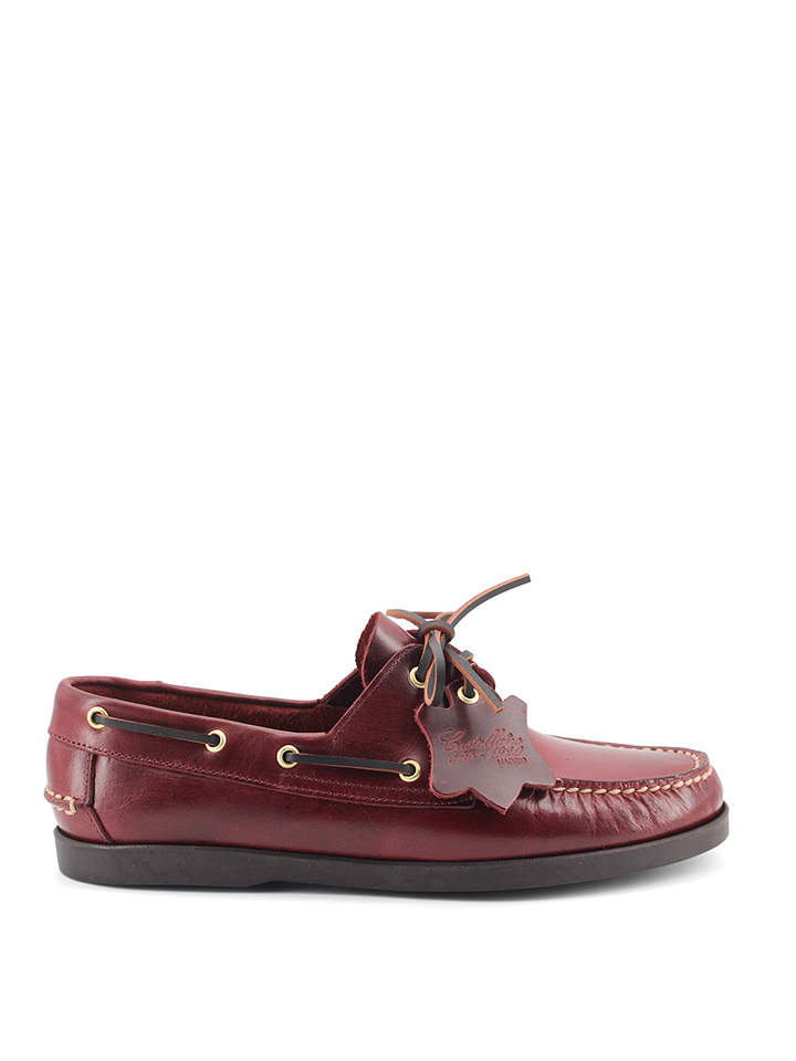 Náutico hombre en piel ciclón color burdeos | Modelo Puerto – Castellano®