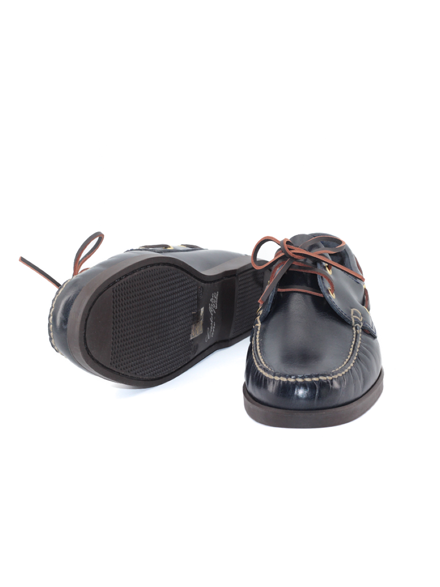 Náutico hombre en piel  ciclón color marino | Modelo Puerto – Castellano®