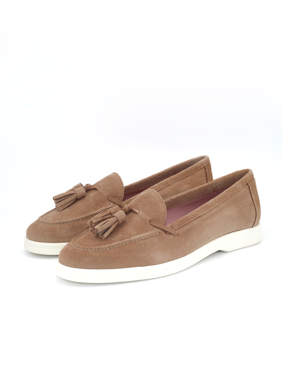 Mocasín Signora mujer en ante color arena con borlas – Hecho en España | Castellano® 1920 Madrid