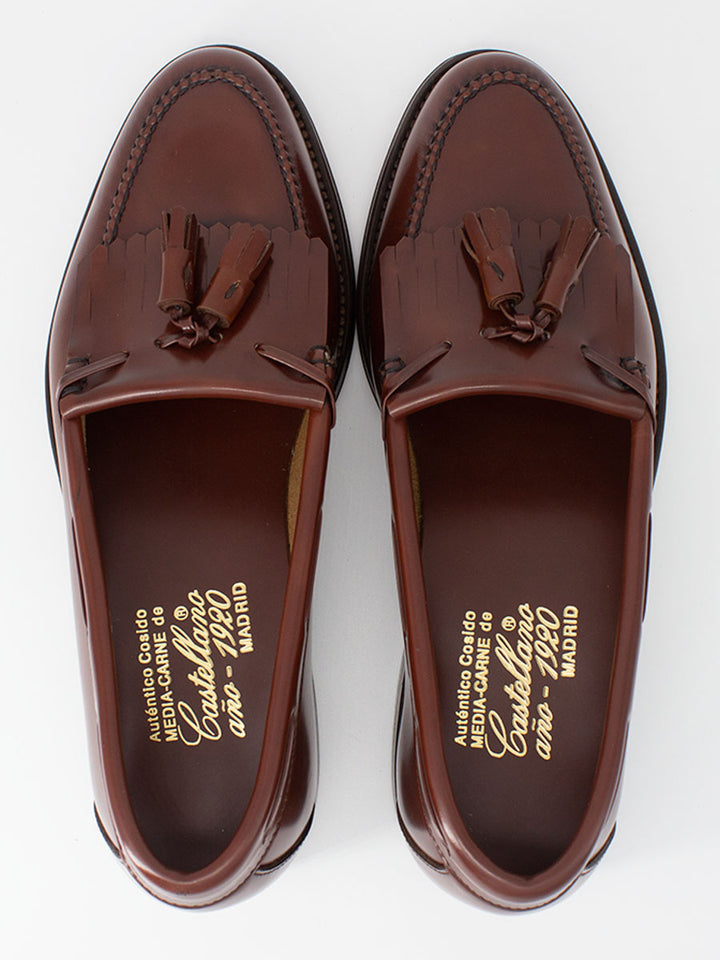 5545 men's leather loafers with fringes and tassels in red brown color
