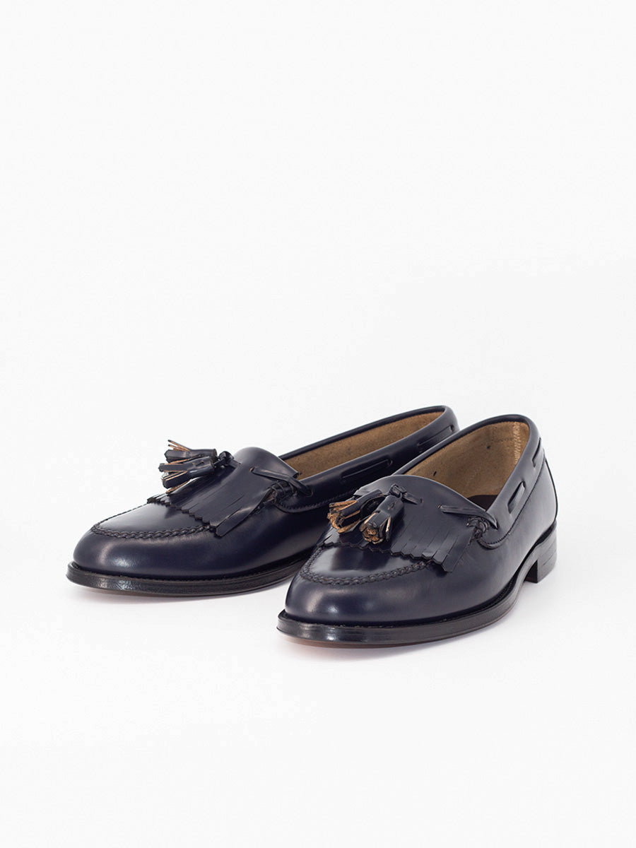 Men's 5545 leather loafers with fringes and tassels in navy color