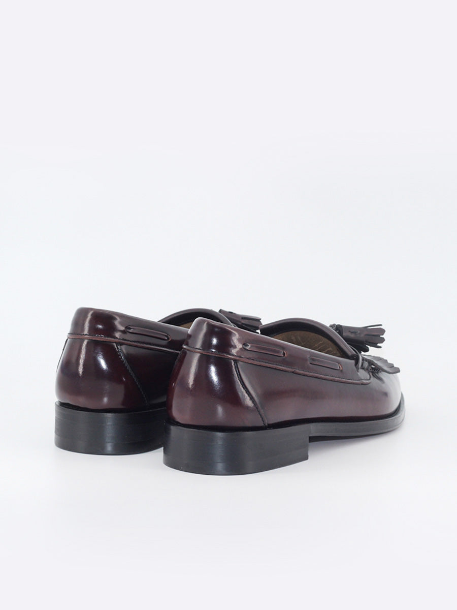 Men's 5545 burgundy leather loafers with fringes and tassels