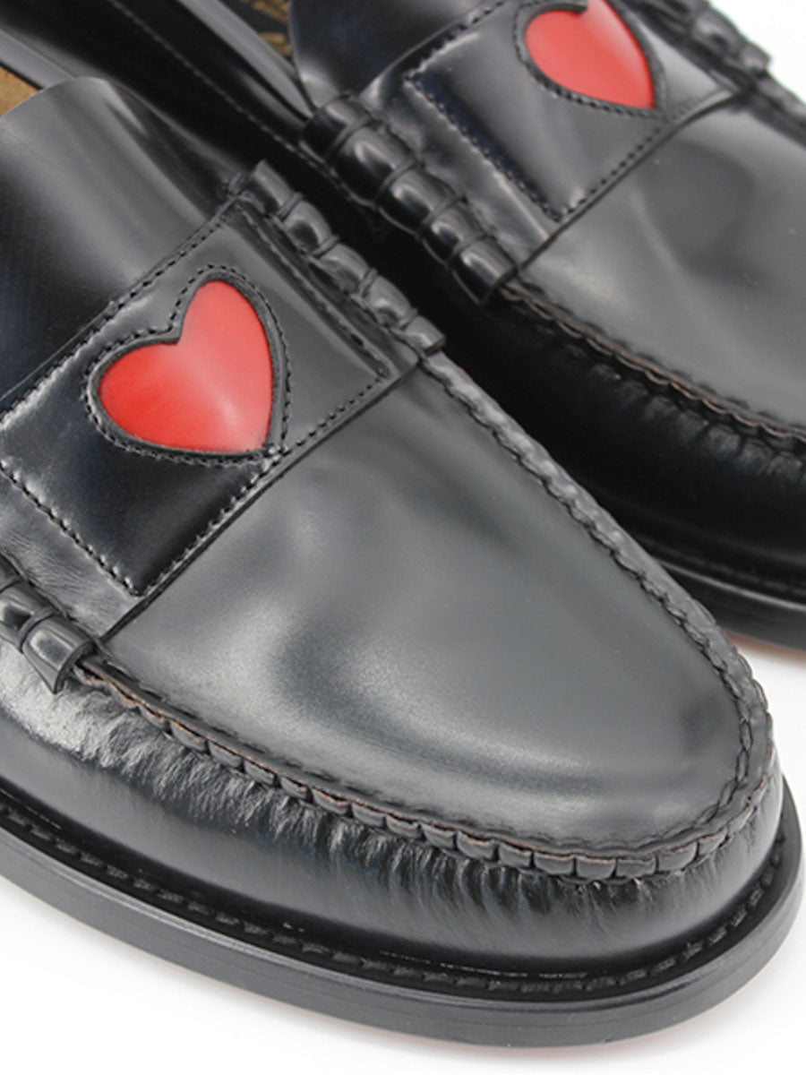 Mocasines de hombre con banda y corazón piel antik color negro