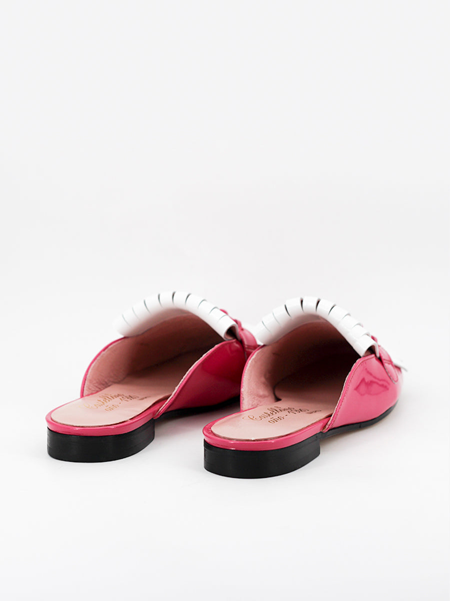 Bellagio mules in strawberry-white patent leather