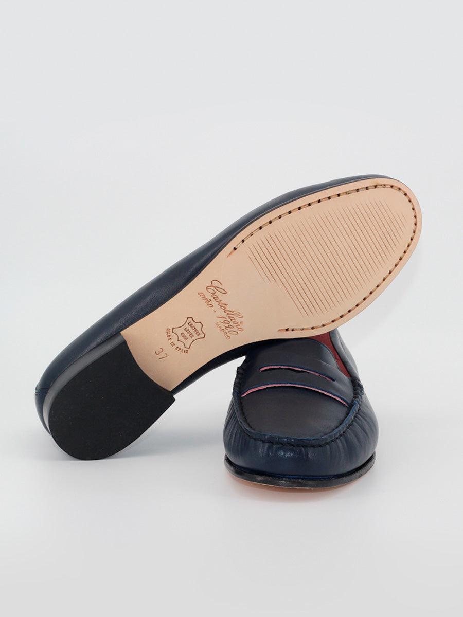 Mocasines de mujer Capri en piel de color azul marino