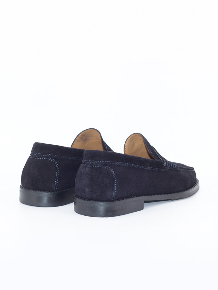 513 men's loafers in navy blue suede