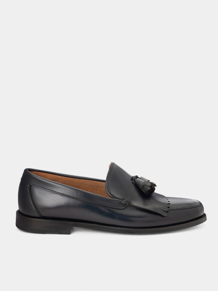 832 navy calf leather loafers