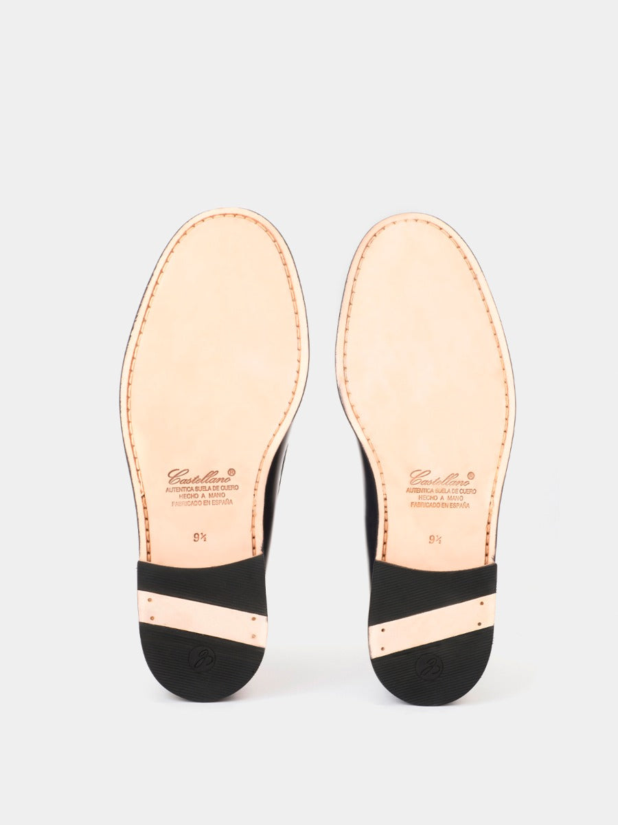 832 navy calf leather loafers