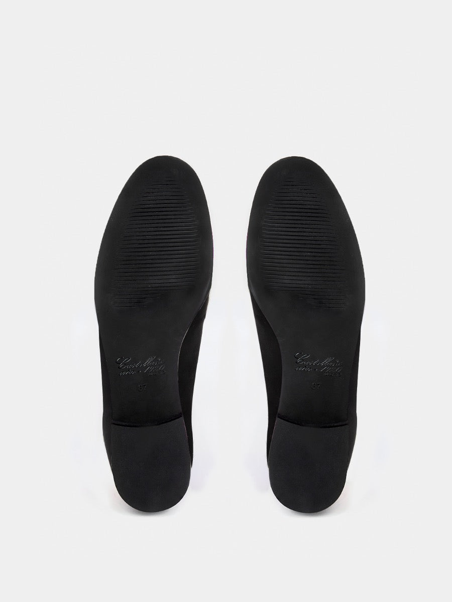 Nola loafers in black suede leather